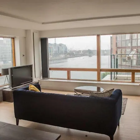 Millennium Grand Canal Apartment *