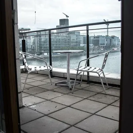 Apartment Millennium Grand Canal Dublin